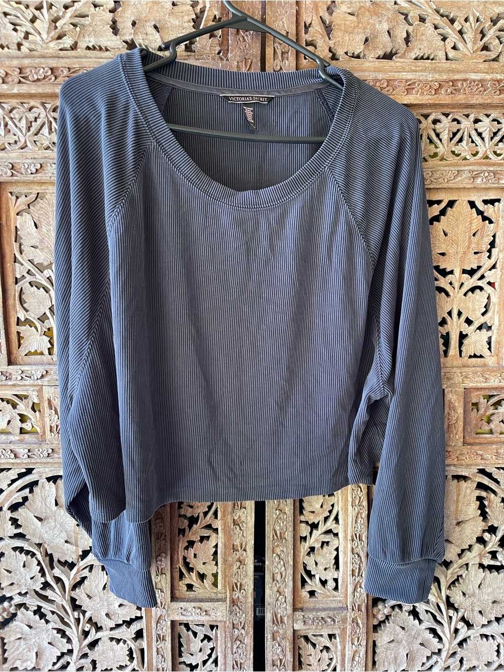Victoria's Secret Ribbed Scoop Neck Long-Sleeve Top in Charcoal Gray